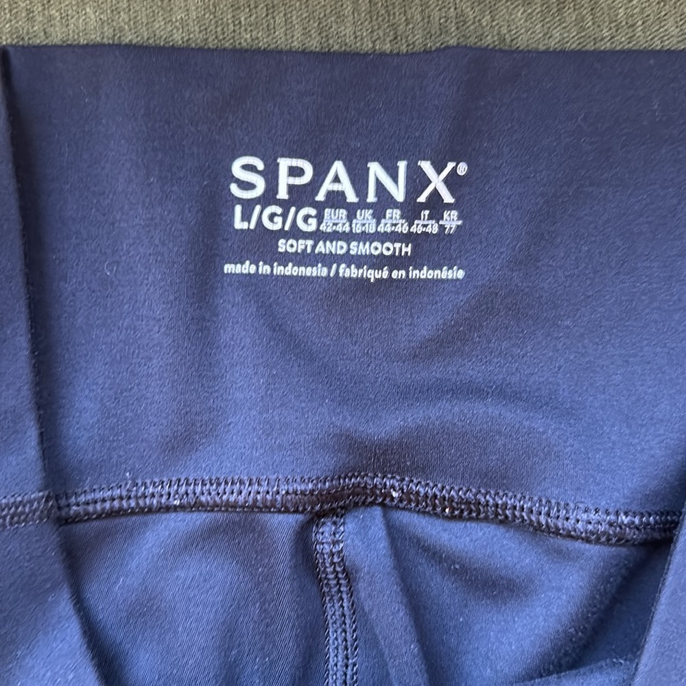 Spanx 7/8 Soft And Smooth - image 5